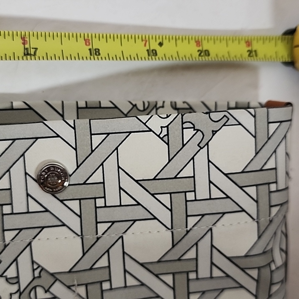 Tory Burch Signature Basketweave Print Cotton Canvas Tote NWT Retail Is $448 WOW - Picture 8 of 13